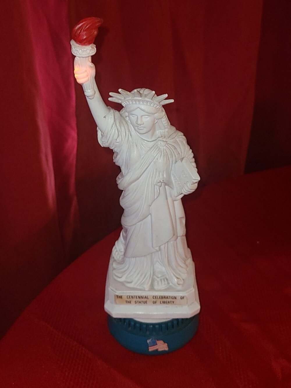 VTG The Centennial Celebration of The Statue of Liberty Musical Light Up Works